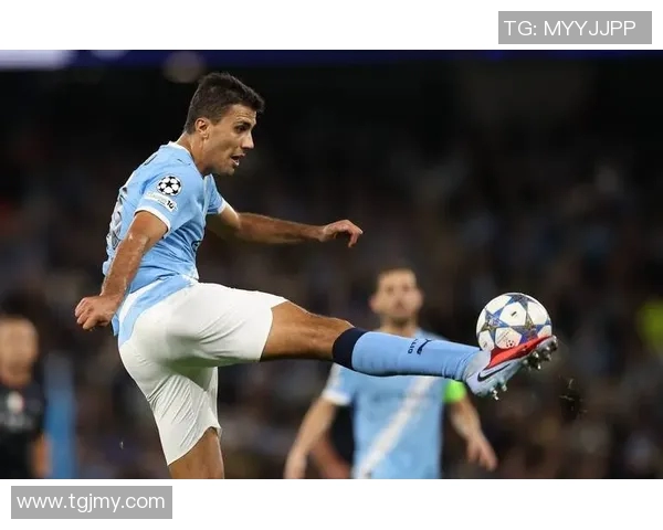 那不勒斯足球俱乐部的辉煌历史与未来展望解析