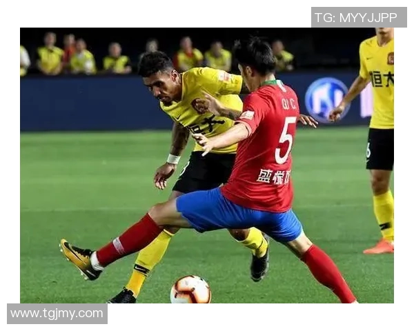 恒大与河南建业精彩对决集锦回顾展现足球魅力与激情瞬间