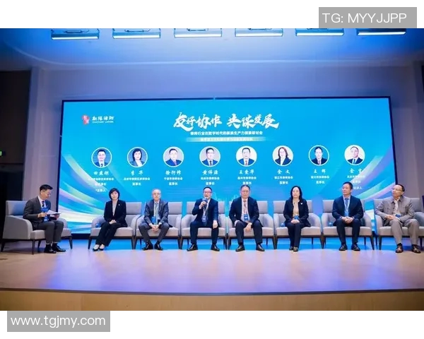 加维引领的未来足球之路:从青训到职业生涯的全面探索与发展 加维引领的未来足球之路:从青训到职业生涯的全面探索与发展